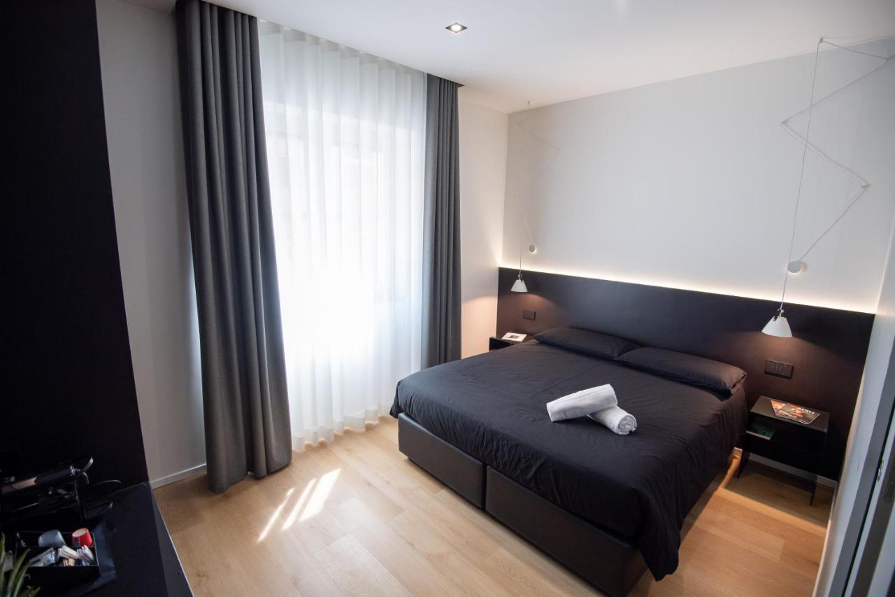 Contemporaneamente 147 - Modern & Comfort Rooms Bari Exterior photo